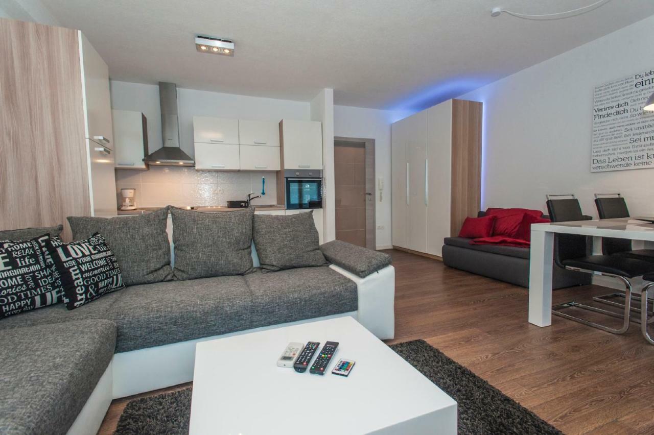 Arena Apartment 5-Stars Premium-Accommodation Макарска Екстериор снимка